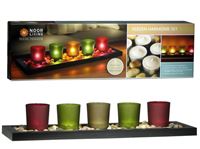 Εικόνα της Teelichter auf dunkelbrauner Holzschale 44x13x8cm, mit 5 Gläsern in rot,grün/braun siehe Details