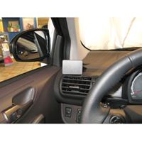 Image de Brodit ProClip für Toyota iQ, ab Baujahr 2009