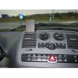 Bild von Brodit ProClip für Mercedes Vito (W639), ab Baujahr 2003 bis 04/2014 - Nur für Modelle mit einem Fach oben auf dem Armaturenbrett.