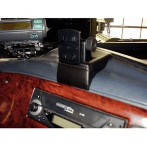 Resim Navi-Konsole HR für DAF XF105 ab Bj. 2006- und DAF XF95 ab Bj. 09/2002-, BLACK, Kunstleder