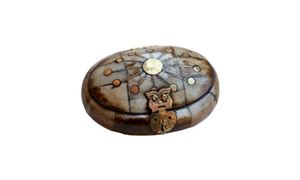 Picture of Bone-Box oval klein