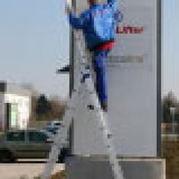 Bild von 3-teilige Mehrzweck-Kombileiter mit 3 x 11 Sprossen Hanselifter